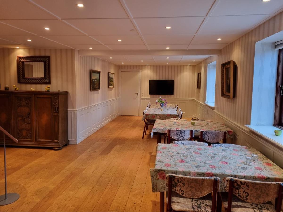 Elling Bed & Breakfast Фредериксхавн Экстерьер фото